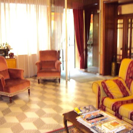 Hotel La Salsesina ซัลโซมัจโจเรแตร์เม ภายนอก รูปภาพ